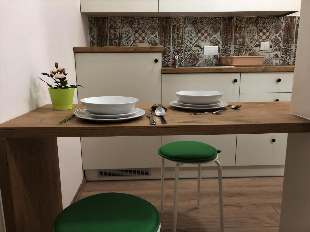 Small & Sweet Apartments Белград Екстериор снимка